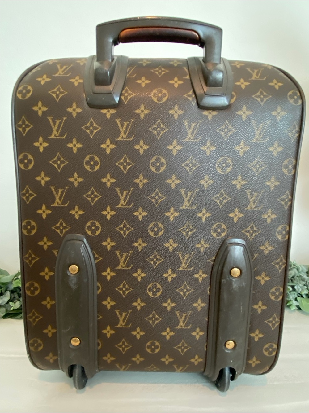 Pegase 45 Louis Vuitton Monogram Rolling Carry-On - OFFERS WELCOME - - Picture 6 of 16